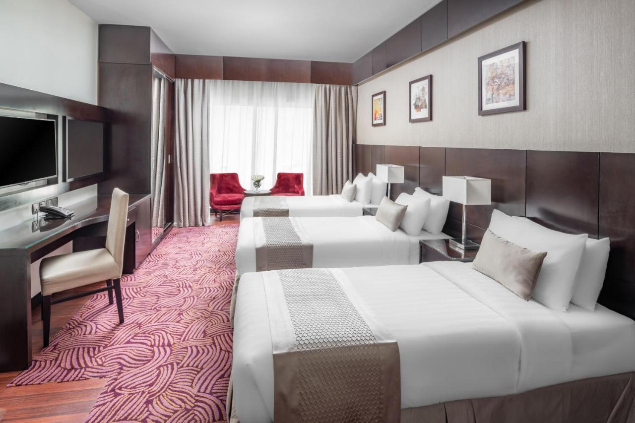 Taiba Front Hotel 3*