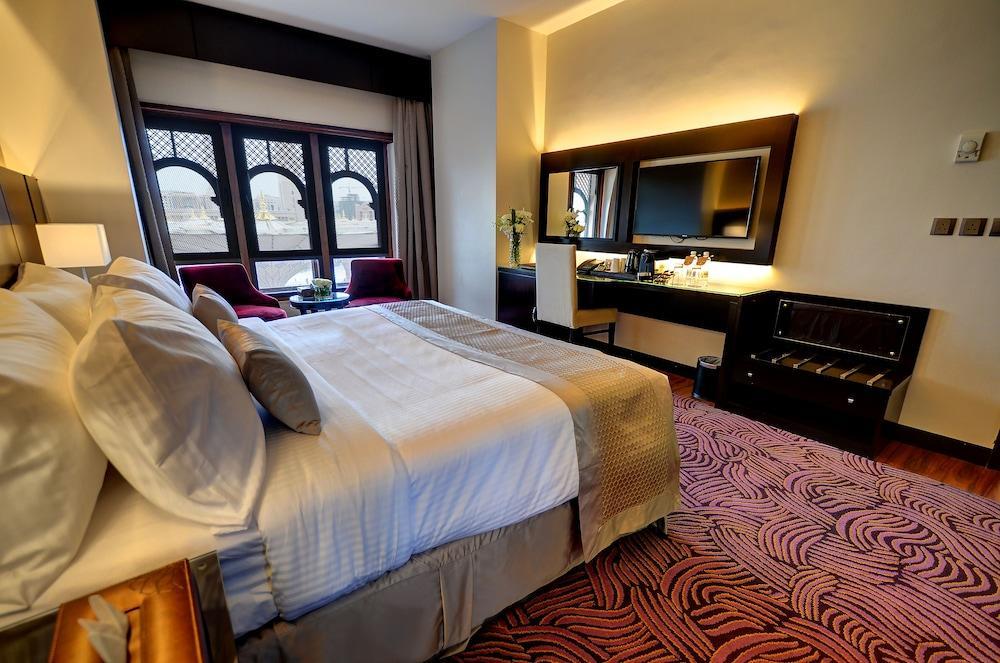 Taiba Front Hotel 3*